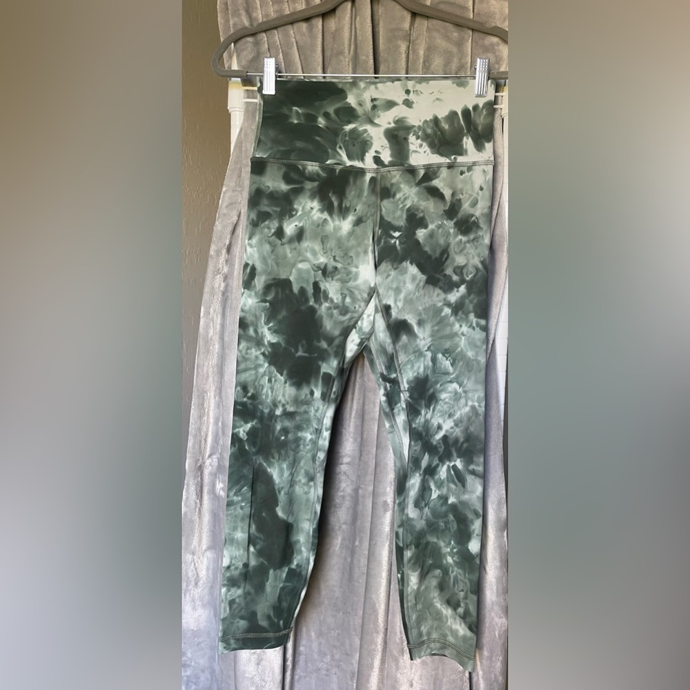 NWOT Align High-Rise Leggings 25”